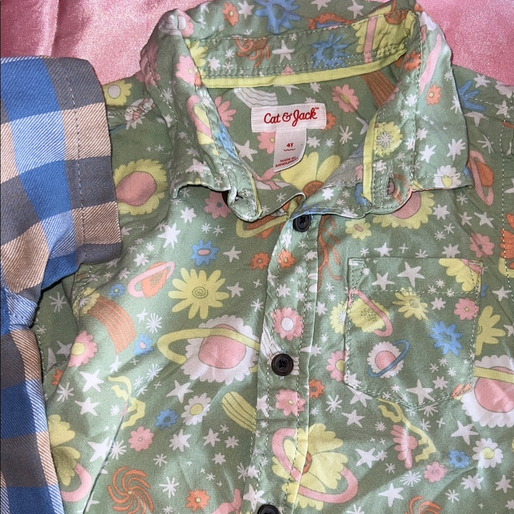 Cat & Jack Green Space Floral Button-Down Shirt